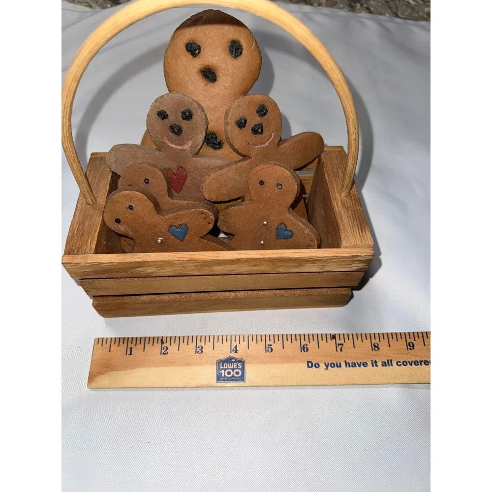 Primitive Gingerbread Family Christmas Decor Wooden Basket Rustic Folk Art Set‎